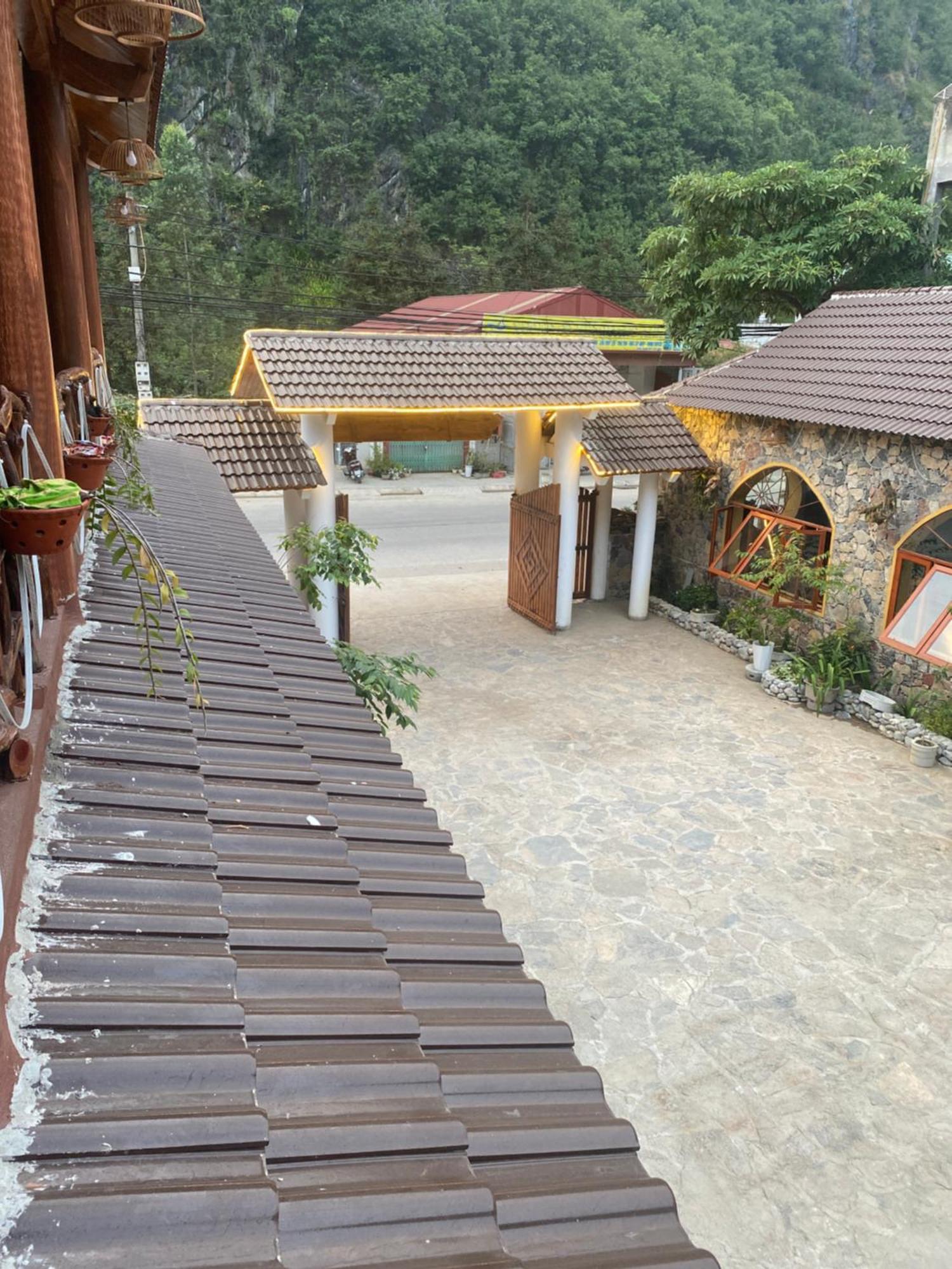 Cao Nguyen Da Homestay Meo Vac Luaran gambar