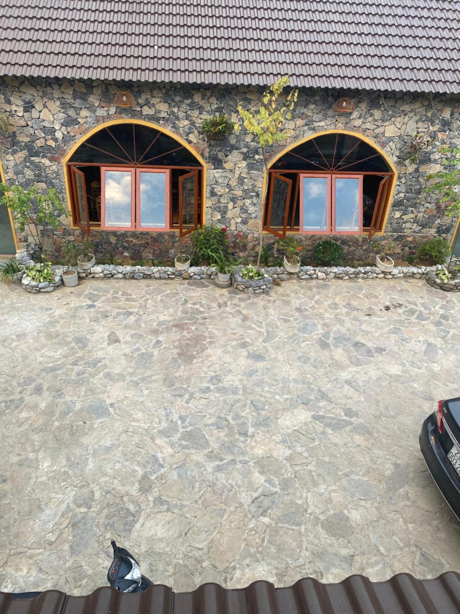Cao Nguyen Da Homestay Meo Vac Luaran gambar
